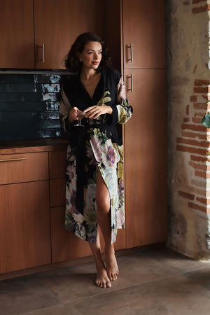 One Hundred Stars - Crepe Gown Daisy Black - HAYGEN