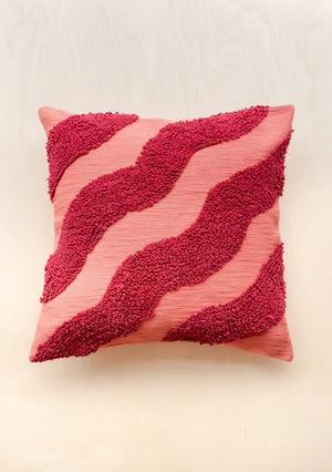 Textured Magenta Wave Cotton Cushion - HAYGEN