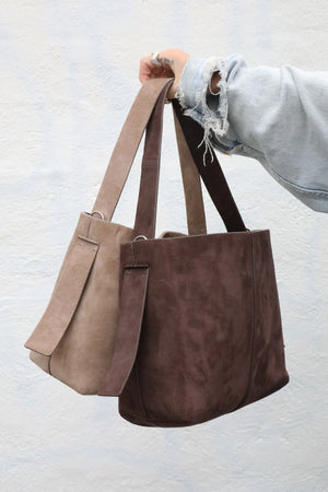 Beck Söndergaard - Suede Fraya Small Crossbody Bag - Hot Fudge - HAYGEN