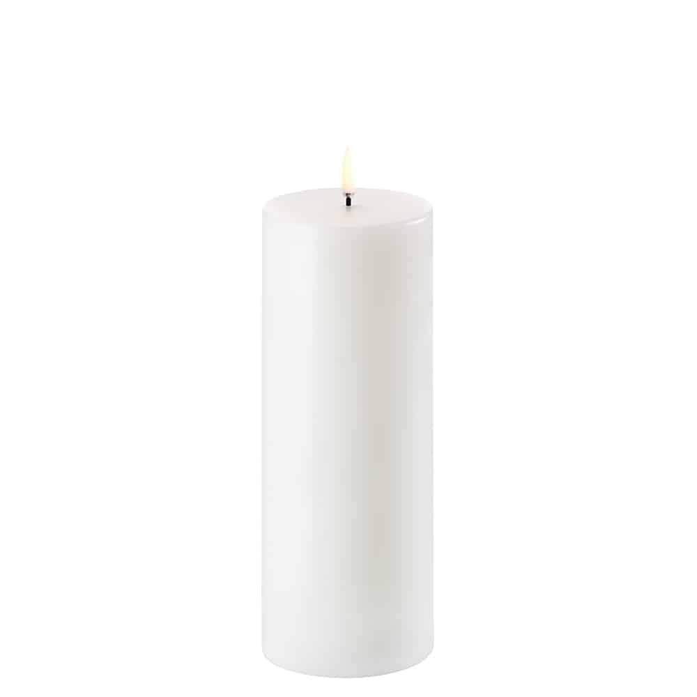 Piffany - LED Pillar Candle Nordic White Smooth 7,8cmx20cm - HAYGEN