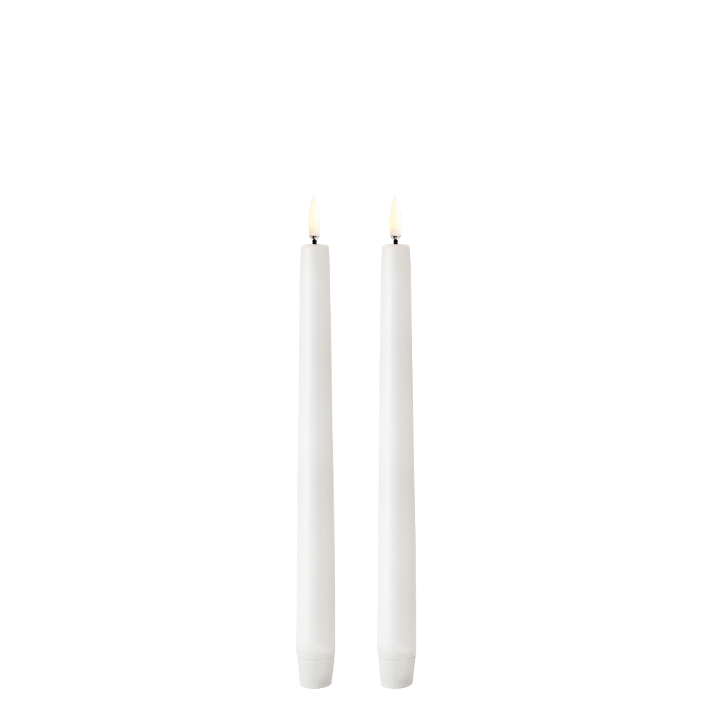 Uyuni Lighting - LED taper candle - Nordic white Smooth - 2,3x25 cm - set of 2 - HAYGEN