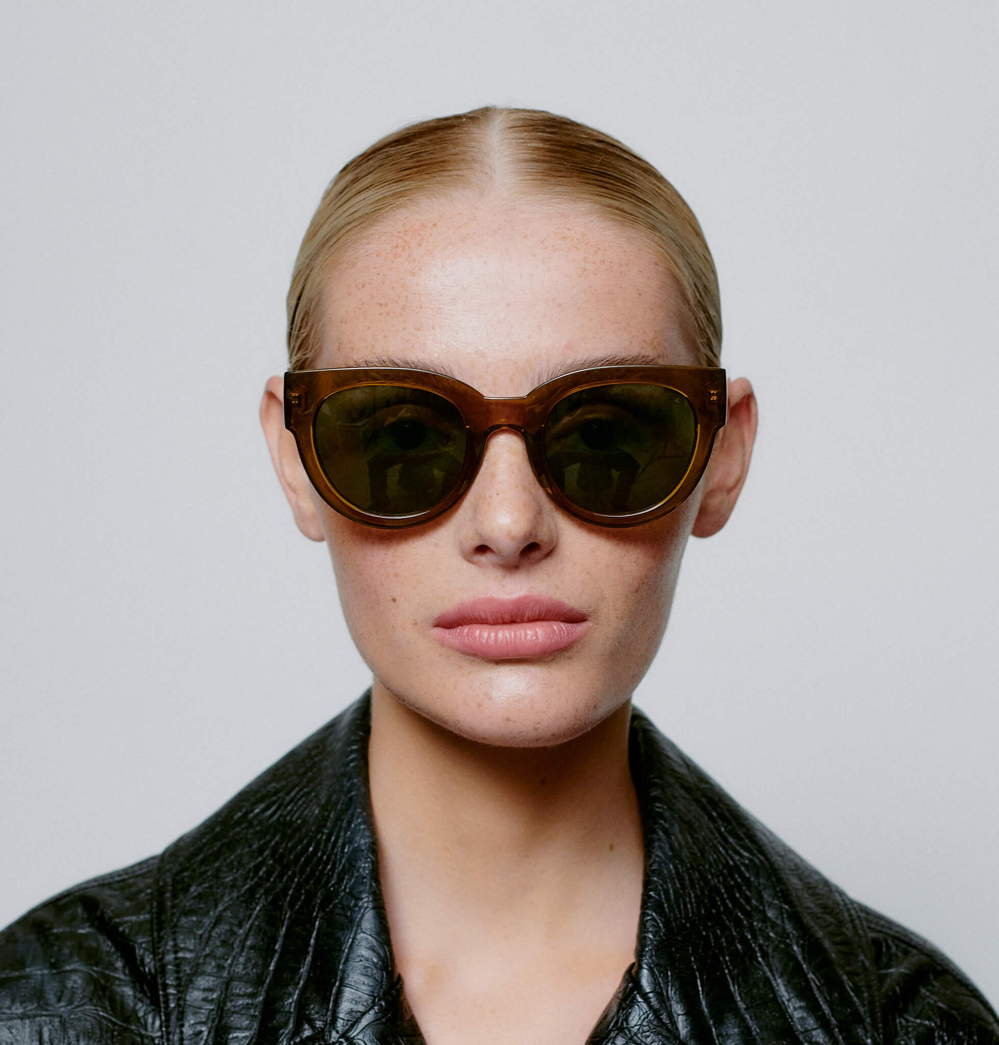 Lilly Sunglasses - Smoke Transparent - HAYGEN