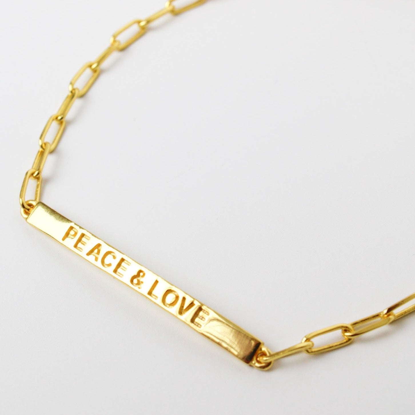 Gold Peace & Love Bracelet - HAYGEN