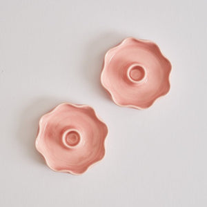 Scallop Pink Candleholder - HAYGEN