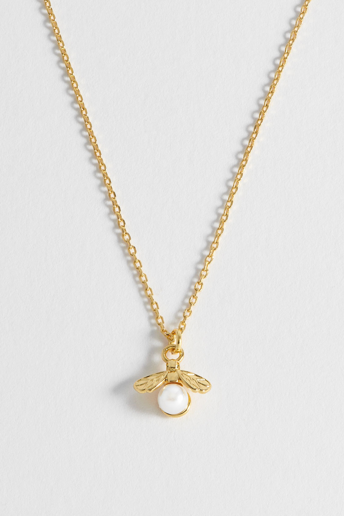 Pearl Bee Necklace - Gold Plated - HAYGEN