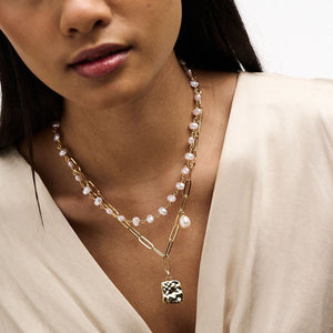 Molten Square & Pearl Charm Lariat Necklace - HAYGEN