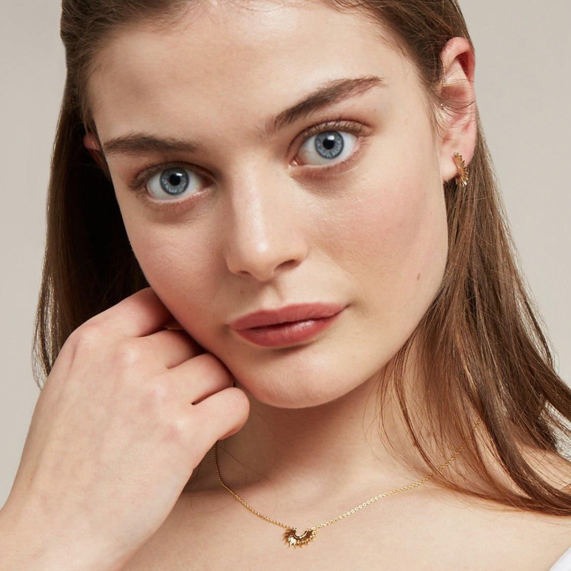 Estella Bartlett - Half Sunburst Necklace Gold Plated - HAYGEN